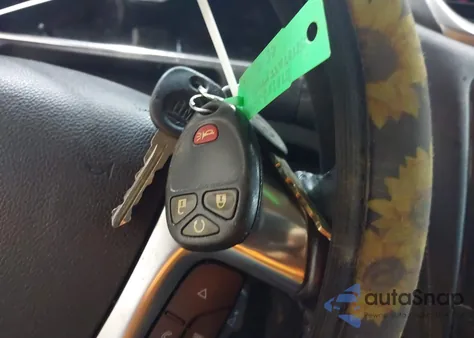 2016 Chevrolet Traverse 1Lt z USA, uszkodzony, nr VIN 1GNKVGKD4GJ246726